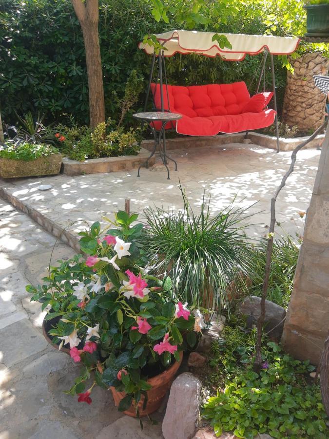 Sea-Side Old Stone Villa With A Private Garden บุดวา ภายนอก รูปภาพ